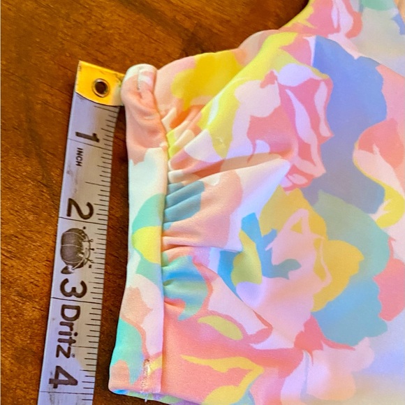 🏖️Victoria’s Secret Scoop Pastel Swim Top🏖️ NWT - Picture 10 of 10